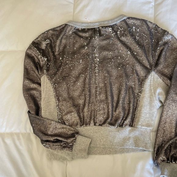 Free People Crewneck Sequin sweatshirt - Picture 8 of 8
